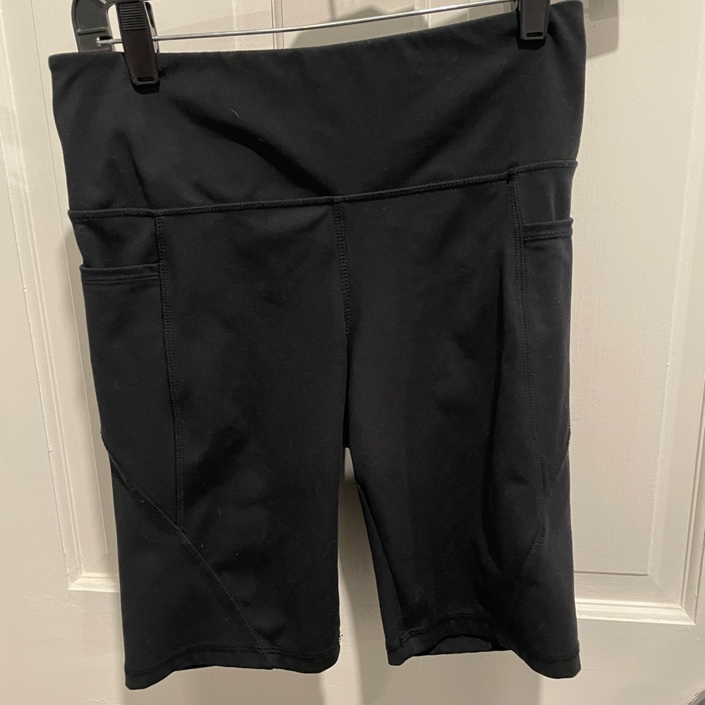 2 pack of Danskin bike shorts